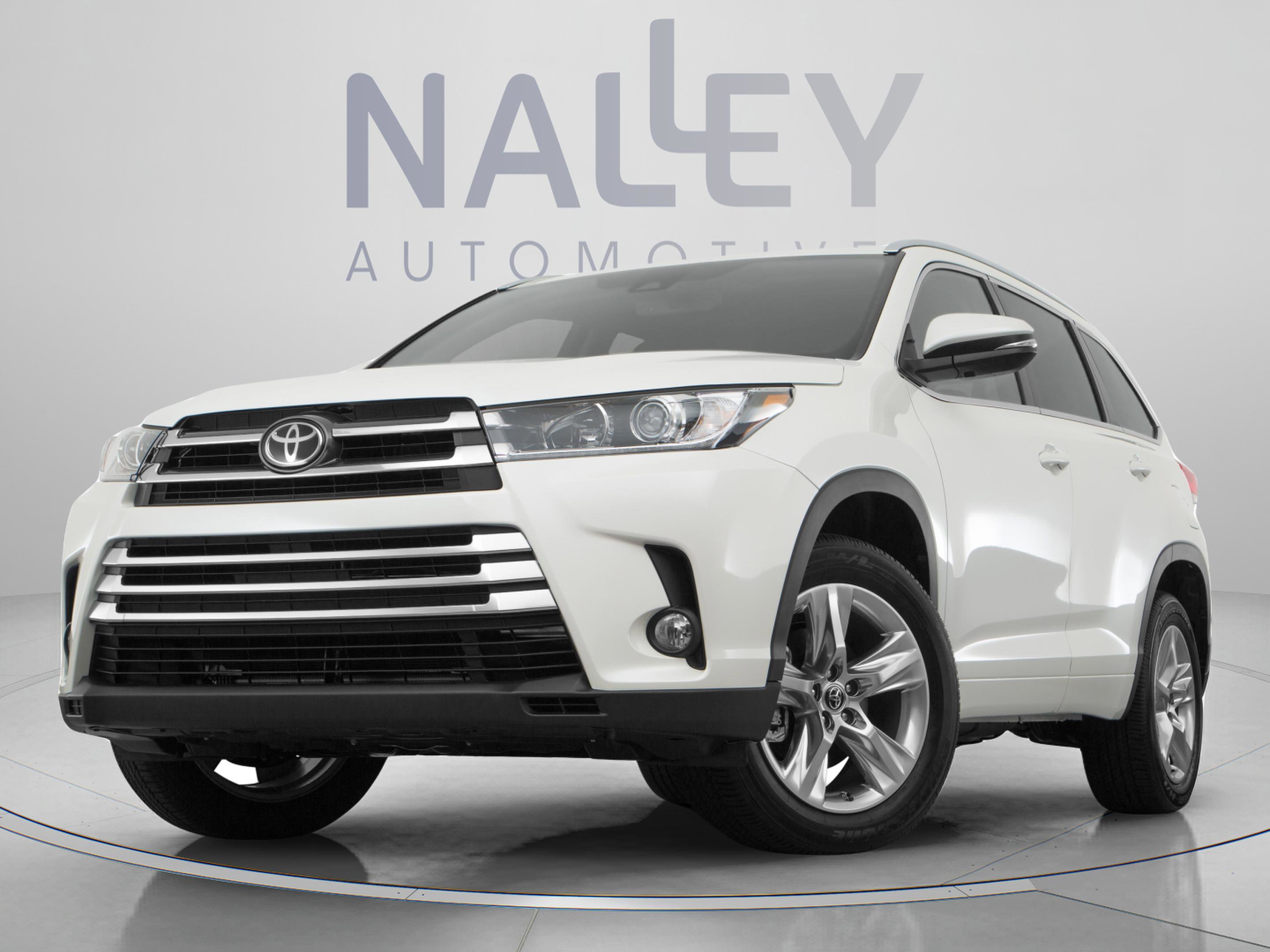 Used 2019 Toyota Highlander Limited Platinum FWD image 10