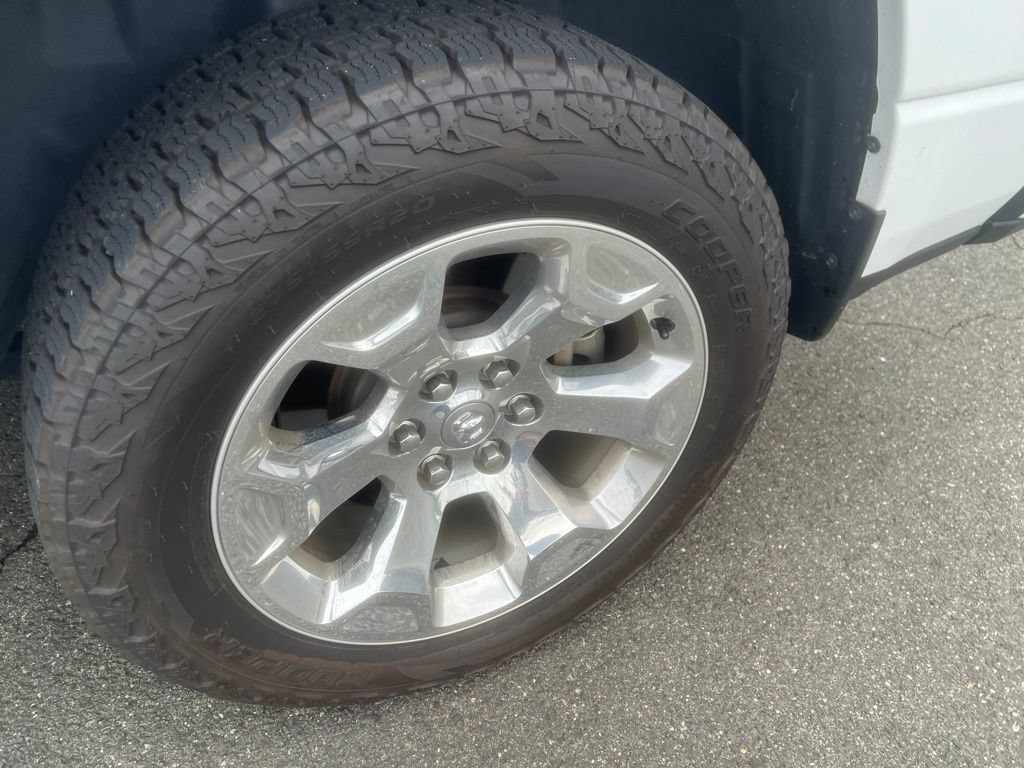 Used 2022 RAM 1500 Big Horn AWD/4WD image 8