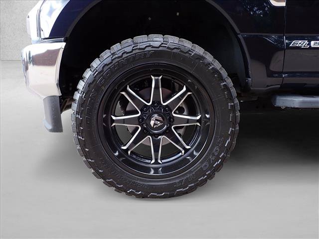 Used 2022 Ford F350 Lariat w/ Lariat Ultimate Package AWD/4WD image 6