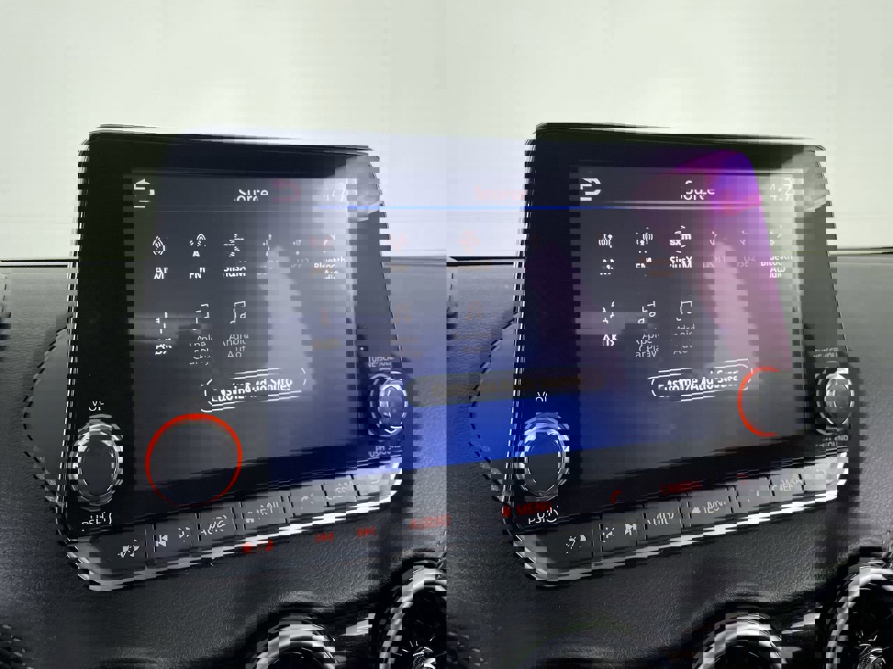 Used 2020 Nissan Sentra SV image 14