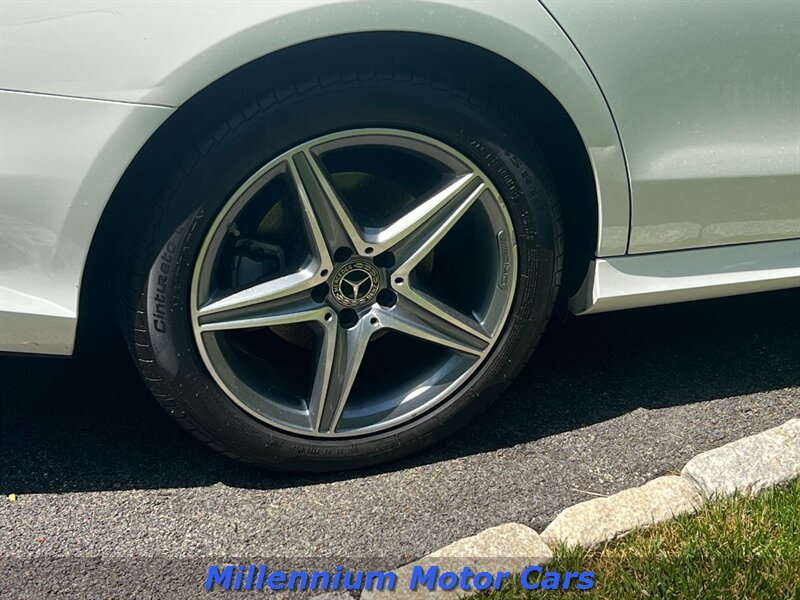 Used 2019 Mercedes-Benz E 300 4MATIC image 23