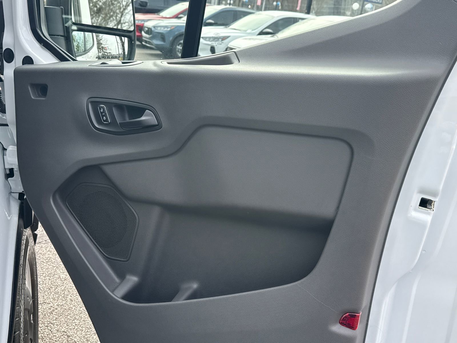 New 2026 Ford Transit 250 148 Medium Roof w/ Load Area Protection Package RWD image 15