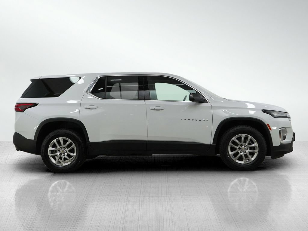 Used 2023 Chevrolet Traverse LS AWD/4WD image 6