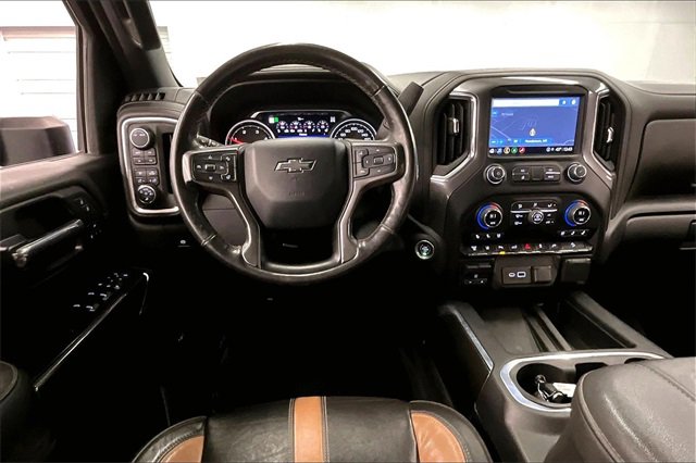 Used 2022 Chevrolet Silverado 2500 LTZ w/ Carhartt Edition image 5