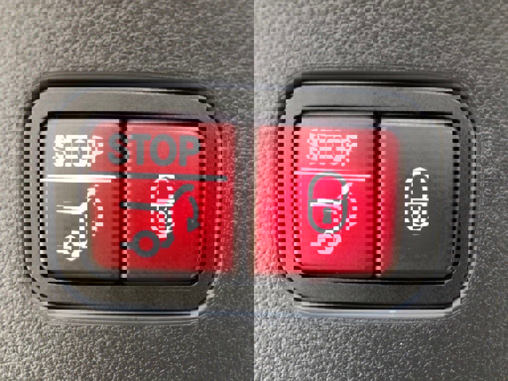 New 2026 Mercedes-Benz GLC 300 4MATIC image 38