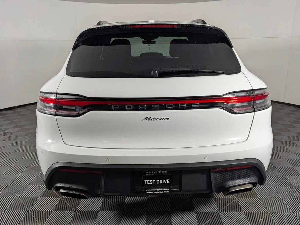 New 2026 Porsche Macan image 6