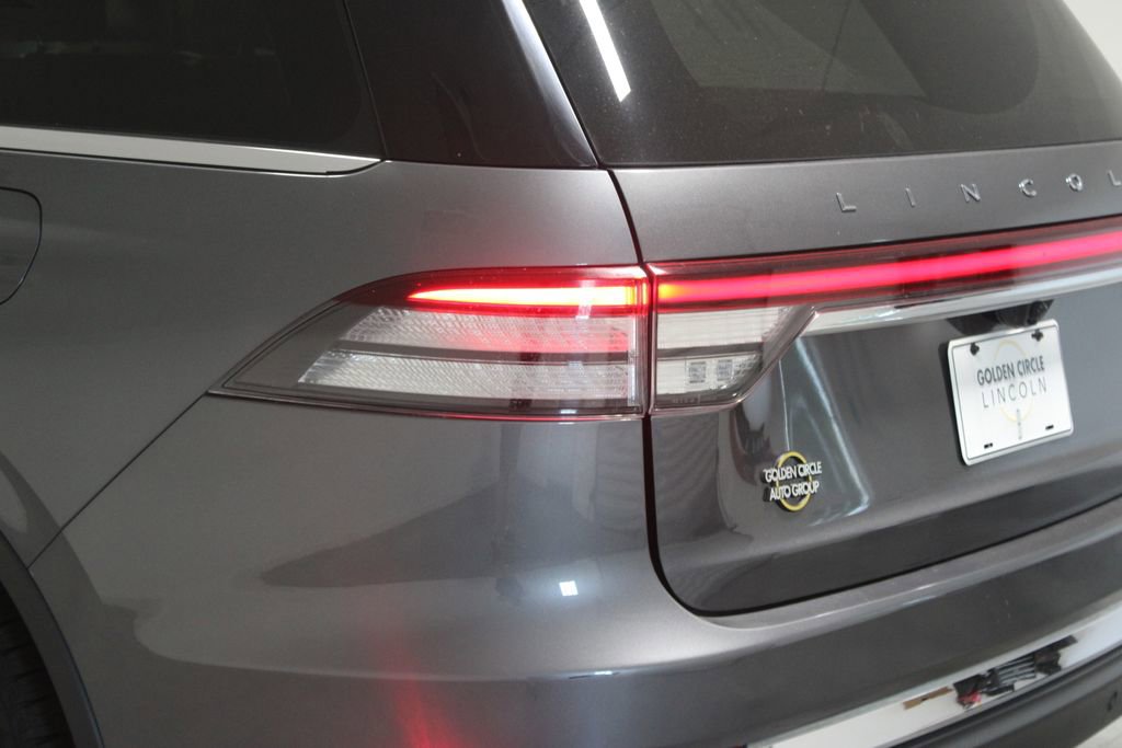 Used 2022 Lincoln Aviator Reserve image 60