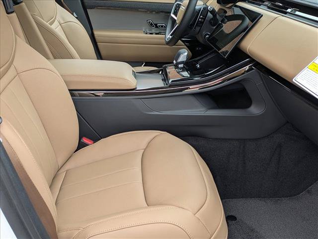 New 2026 Land Rover Range Rover Sport SE AWD/4WD image 18
