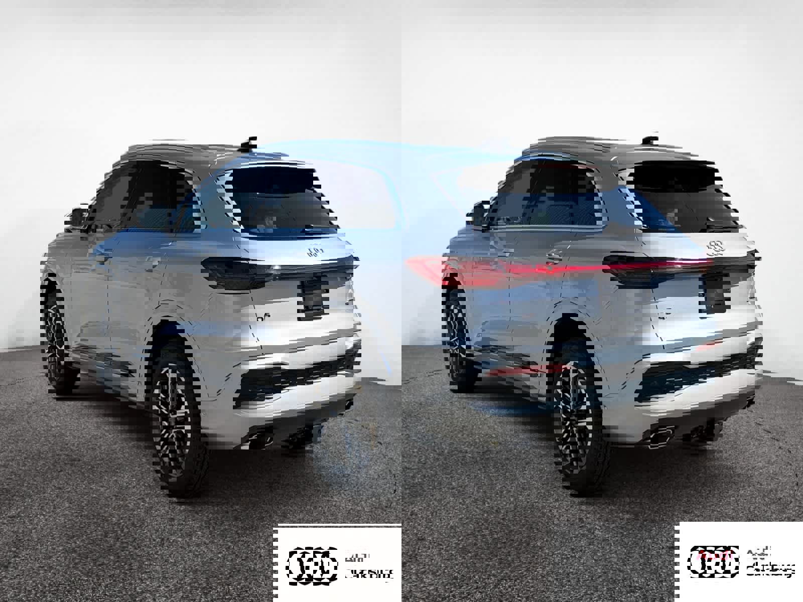 New 2025 Audi Q5 Prestige image 3