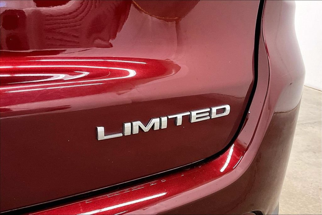 Used 2022 Jeep Compass Limited AWD/4WD image 24