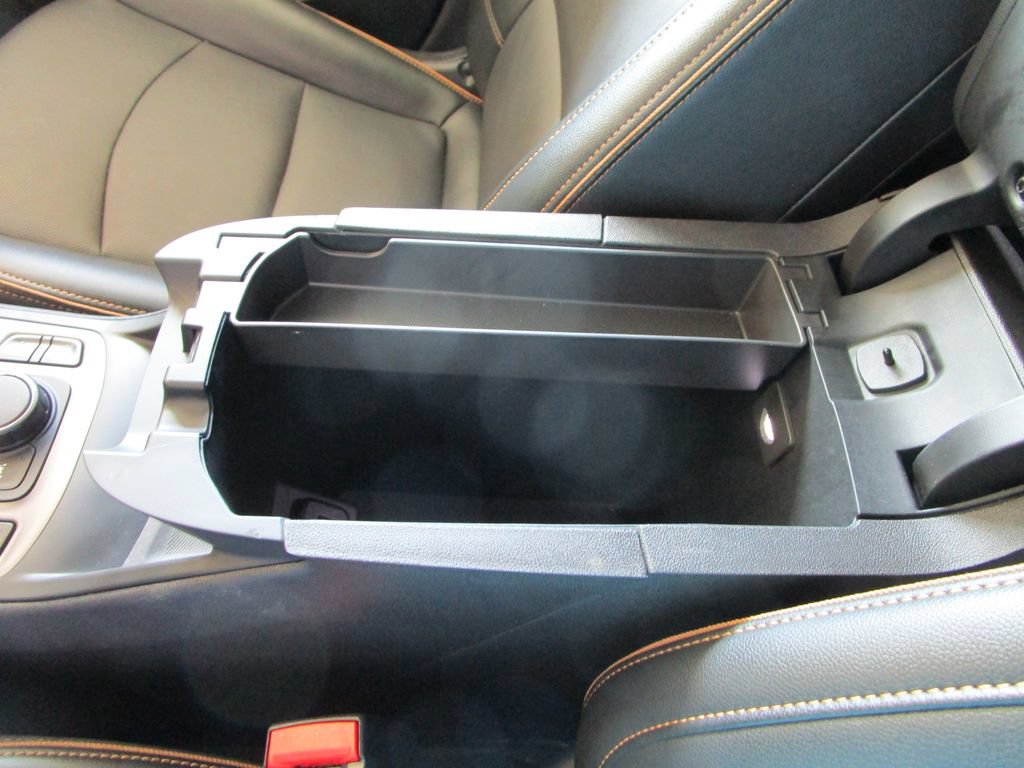 Used 2024 GMC Terrain AT4 AWD/4WD image 42