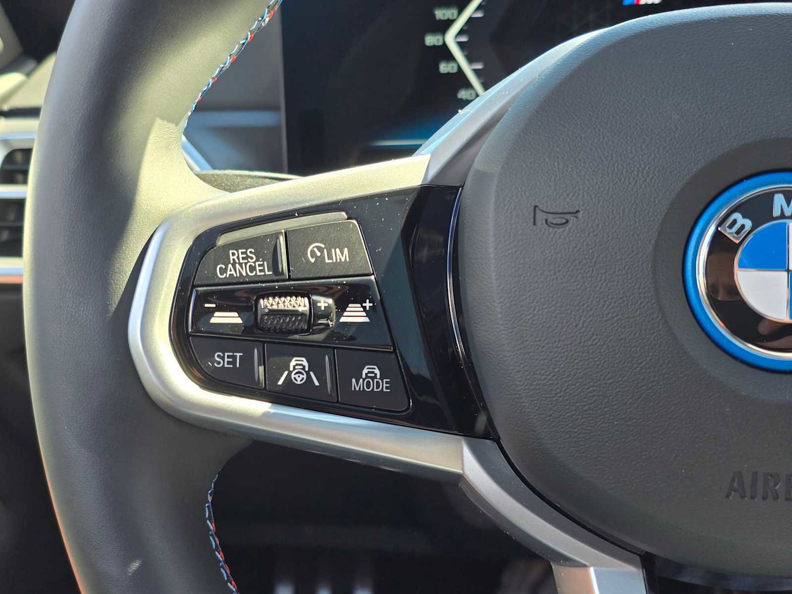 Used 2025 BMW i4 M50 image 32