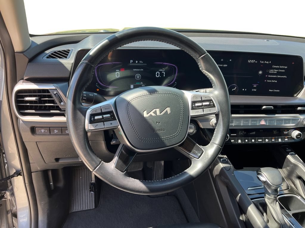 Used 2025 Kia Telluride S AWD/4WD image 12