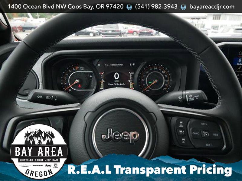New 2025 Jeep Gladiator Willys AWD/4WD image 13