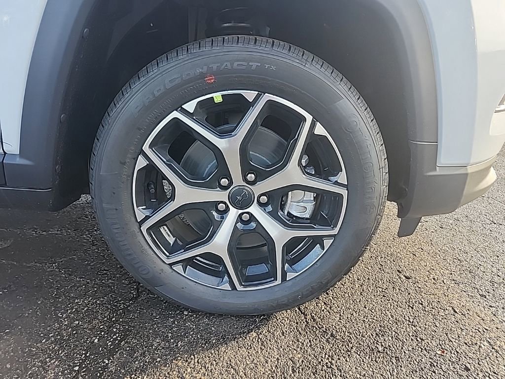 New 2026 Jeep Compass Limited image 9