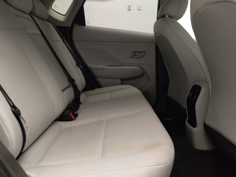 Used 2024 Hyundai Kona SEL FWD image 19