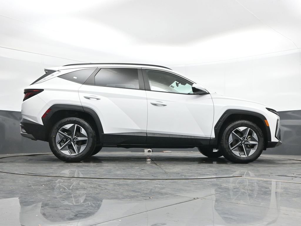 Used 2025 Hyundai Tucson SEL AWD/4WD image 44