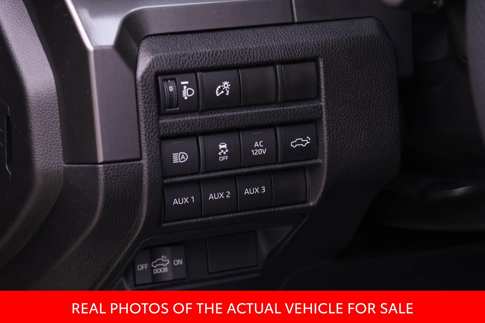 Certified 2025 Toyota Tacoma TRD Off-Road w/ TRD Off Road Premium Package AWD/4WD image 16