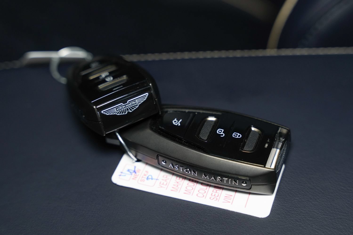 Used 2025 Aston Martin Vanquish RWD image 59