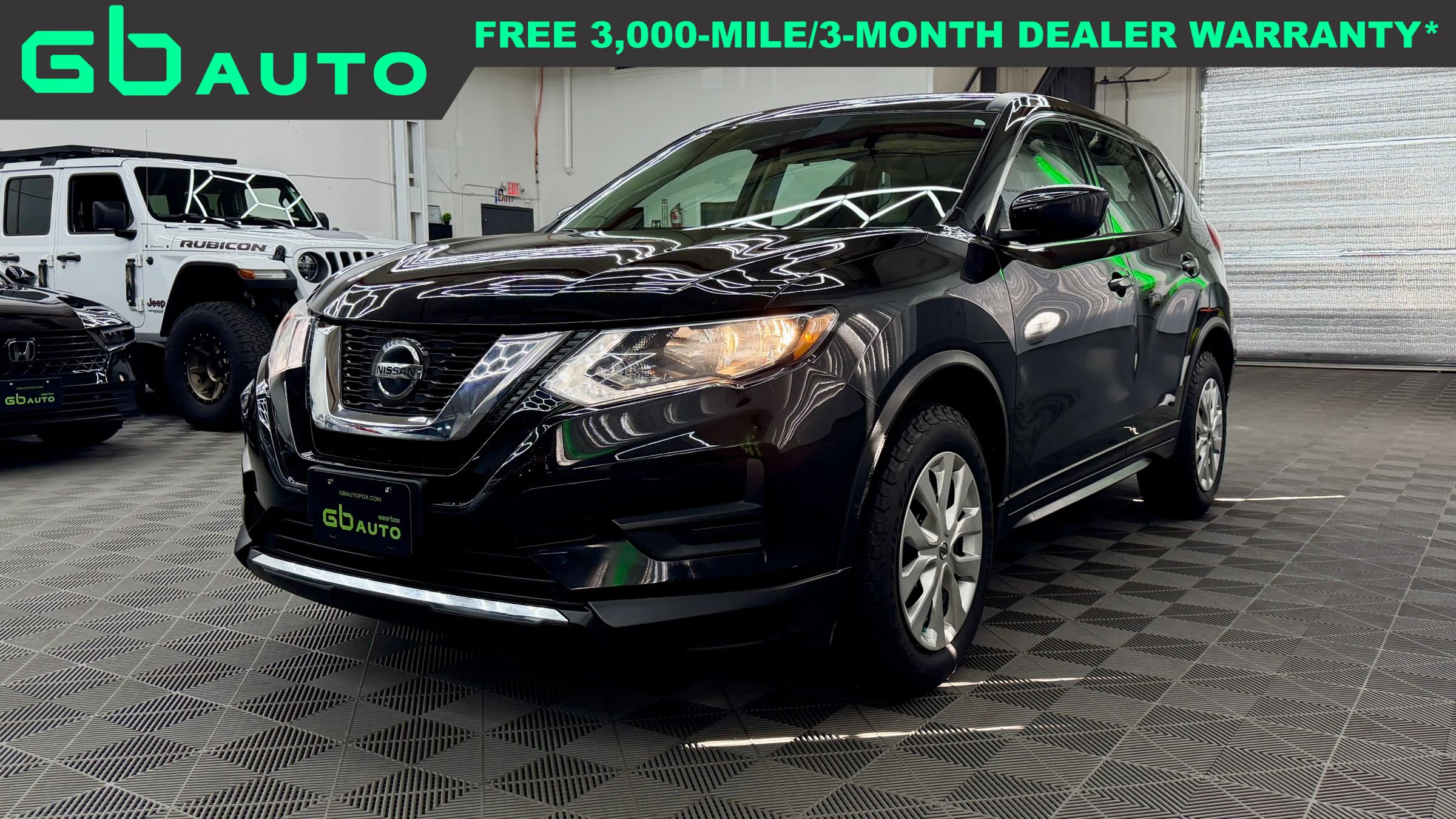 Used 2019 Nissan Rogue S image 1