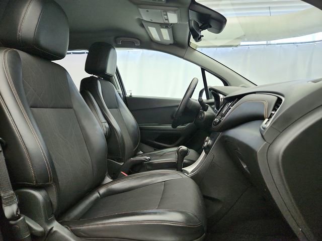 Used 2021 Chevrolet Trax LT image 22