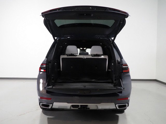 Used 2024 BMW X7 xDrive40i image 60