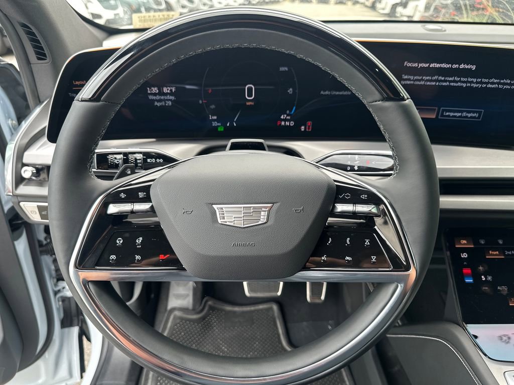 New 2026 Cadillac Vistiq Premium Luxury AWD/4WD image 19