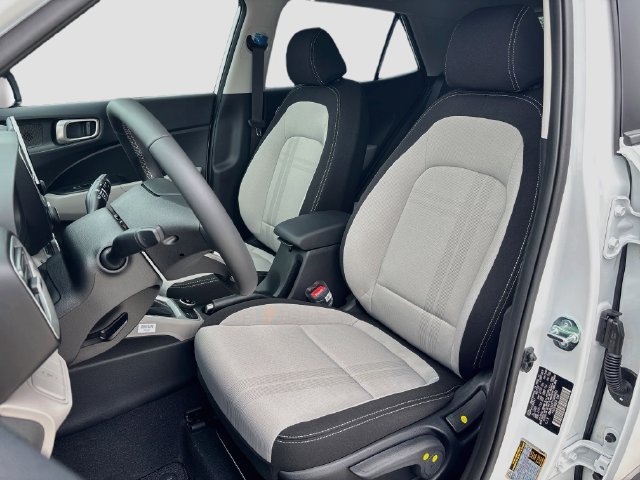 New 2026 Hyundai Venue SEL FWD image 20
