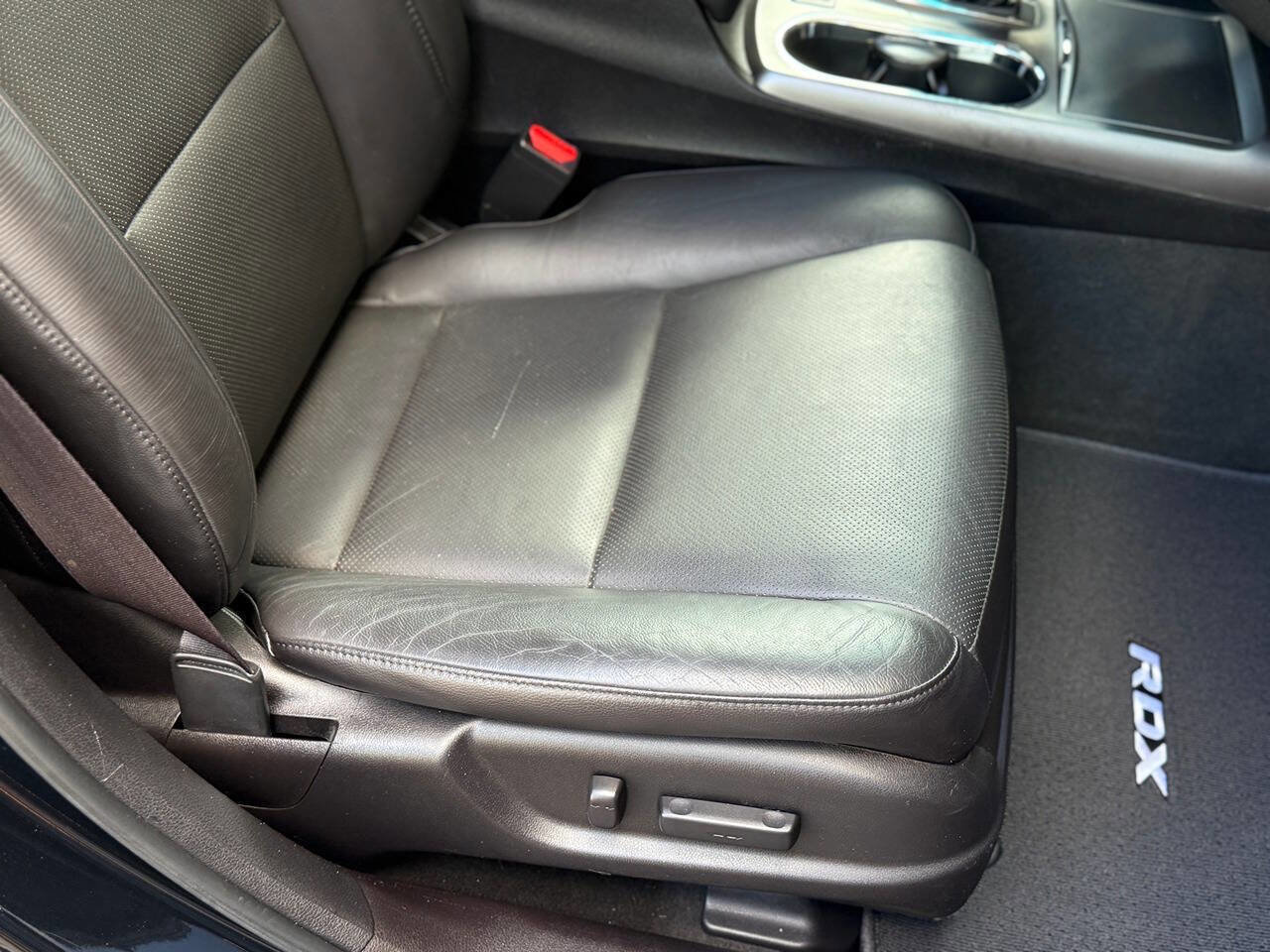 Used 2015 Acura RDX AWD w/ Technology Package image 39