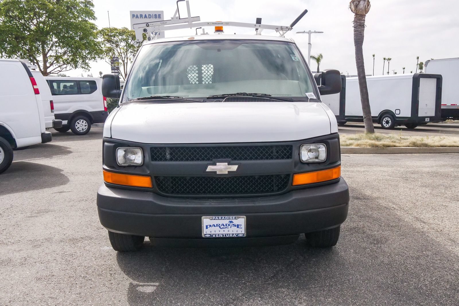 Used 2007 Chevrolet Express 2500 RWD image 2