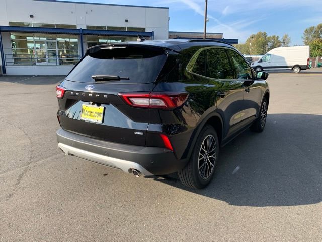 New 2025 Ford Escape SE image 7