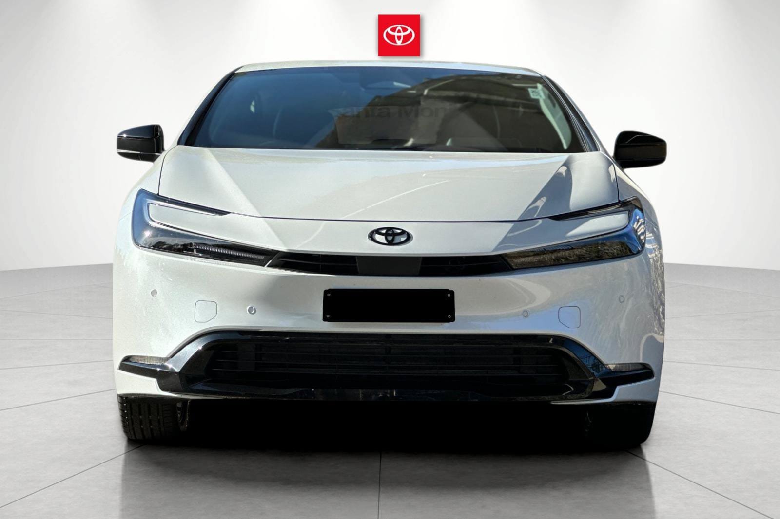 New 2027 Toyota Prius FWD image 7