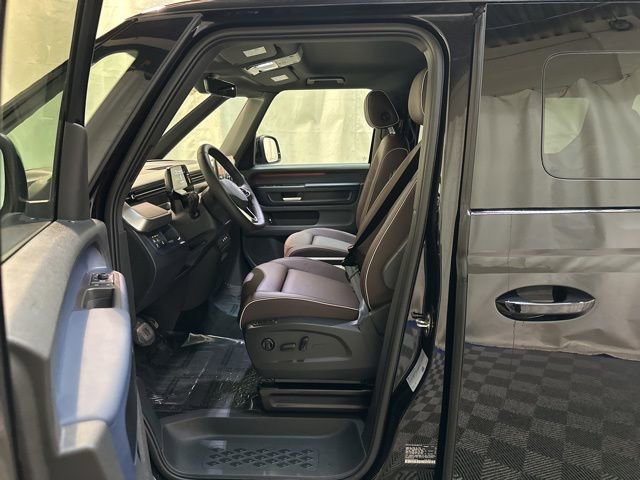 New 2025 Volkswagen ID. Buzz Pro S image 13