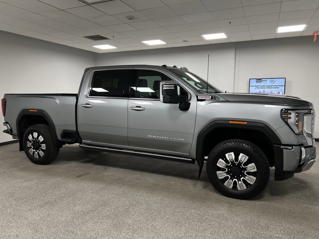 Used 2024 GMC Sierra 2500 Denali w/ Denali Reserve Package image 15