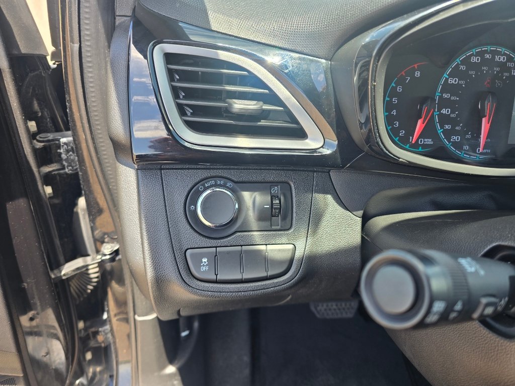 Used 2021 Chevrolet Spark LT FWD image 19