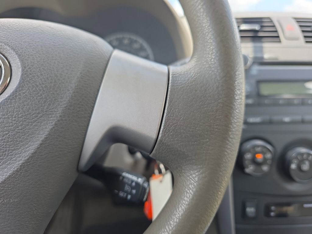 Used 2010 Toyota Corolla LE image 24