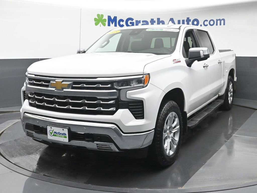 Used 2025 Chevrolet Silverado 1500 LTZ w/ LTZ Premium Package image 23