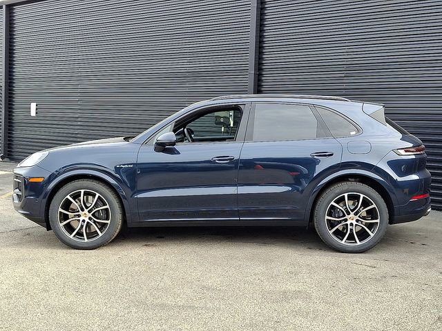 New 2026 Porsche Cayenne E-Hybrid image 2