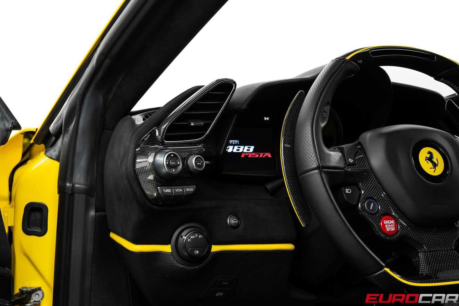 Used 2020 Ferrari 488 Pista Coupe RWD image 36