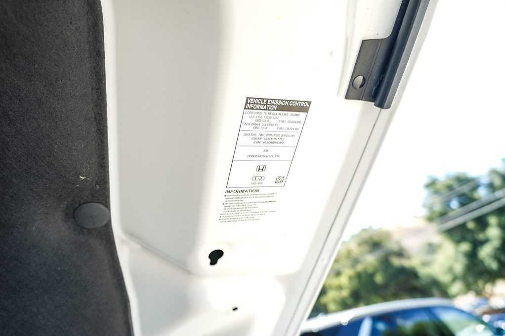 Used 2024 Honda Pilot Touring image 31