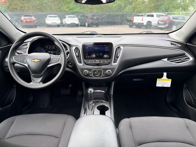 Used 2020 Chevrolet Malibu LS w/ Driver Confidence Package II FWD image 21