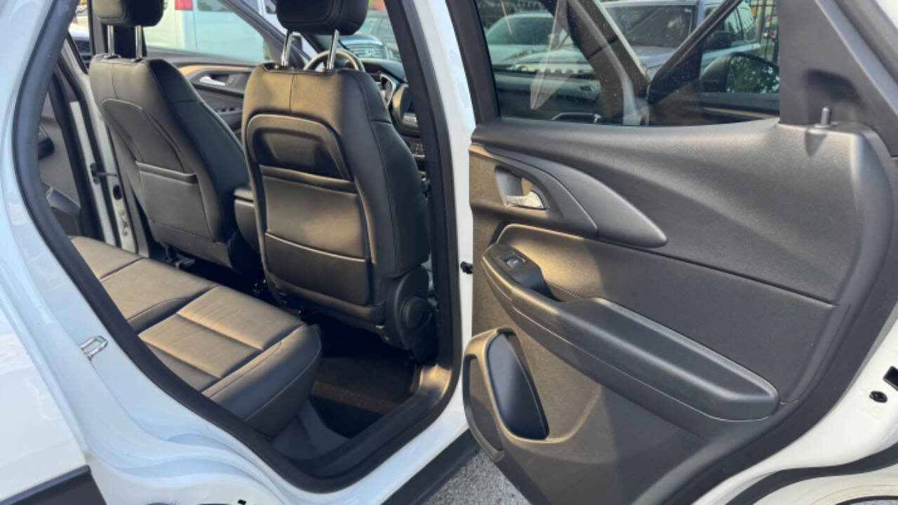 Used 2023 Chevrolet TrailBlazer ACTIV image 17
