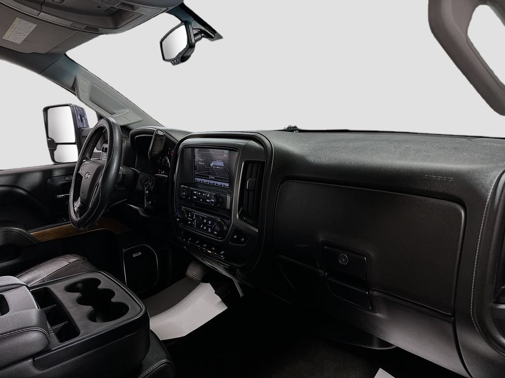 Used 2018 Chevrolet Silverado 2500 LTZ w/ Duramax Plus Package AWD/4WD image 30