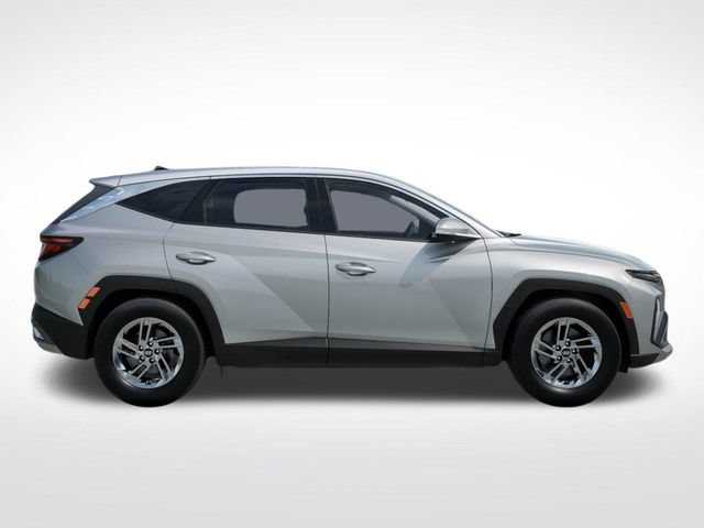 New 2026 Hyundai Tucson SE FWD image 9