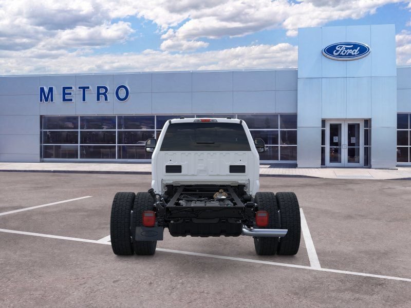 New 2026 Ford F550 4x4 Supercab Super Duty image 6