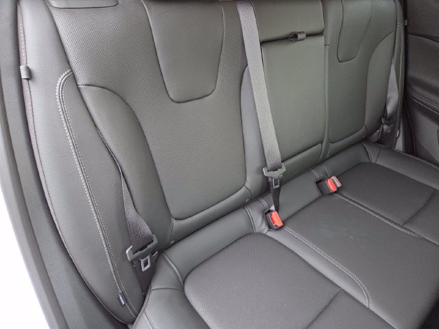 Used 2024 Buick Encore GX Sport Touring w/ Comfort Package FWD image 20