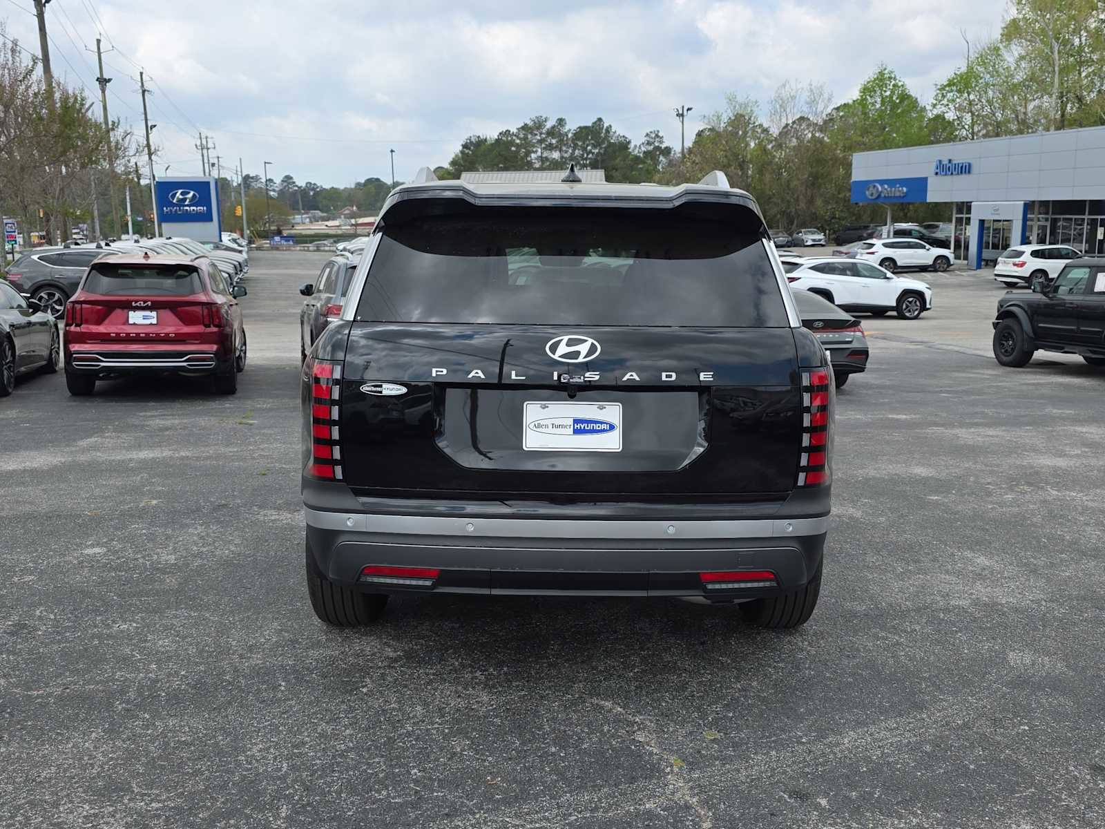 Certified 2026 Hyundai Palisade SEL FWD image 6