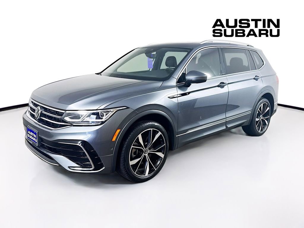 Used 2022 Volkswagen Tiguan SEL R-Line image 3