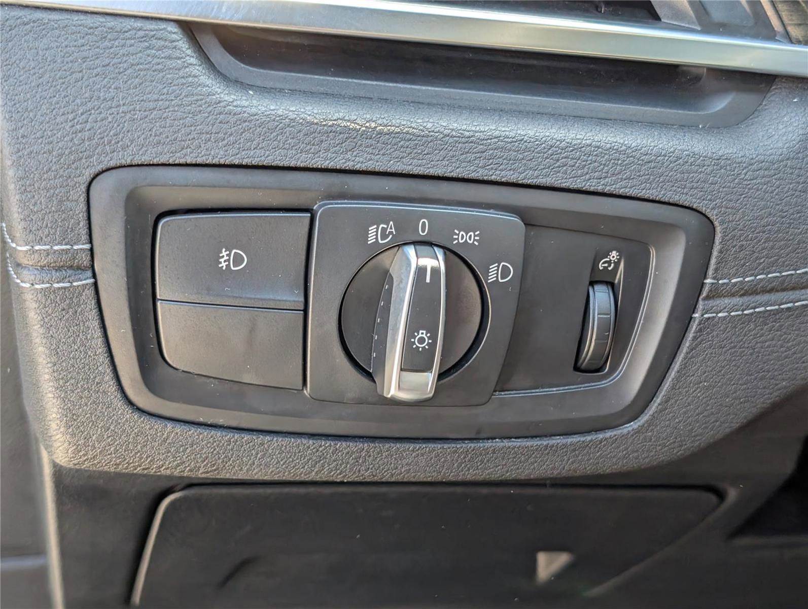 Used 2018 BMW X2 xDrive28i image 23