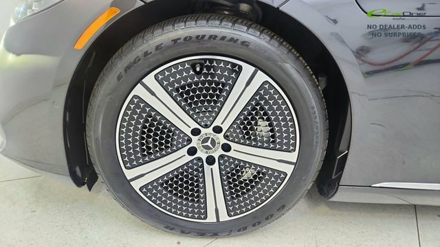 Used 2023 Mercedes-Benz EQS 450+ 4MATIC Sedan image 60